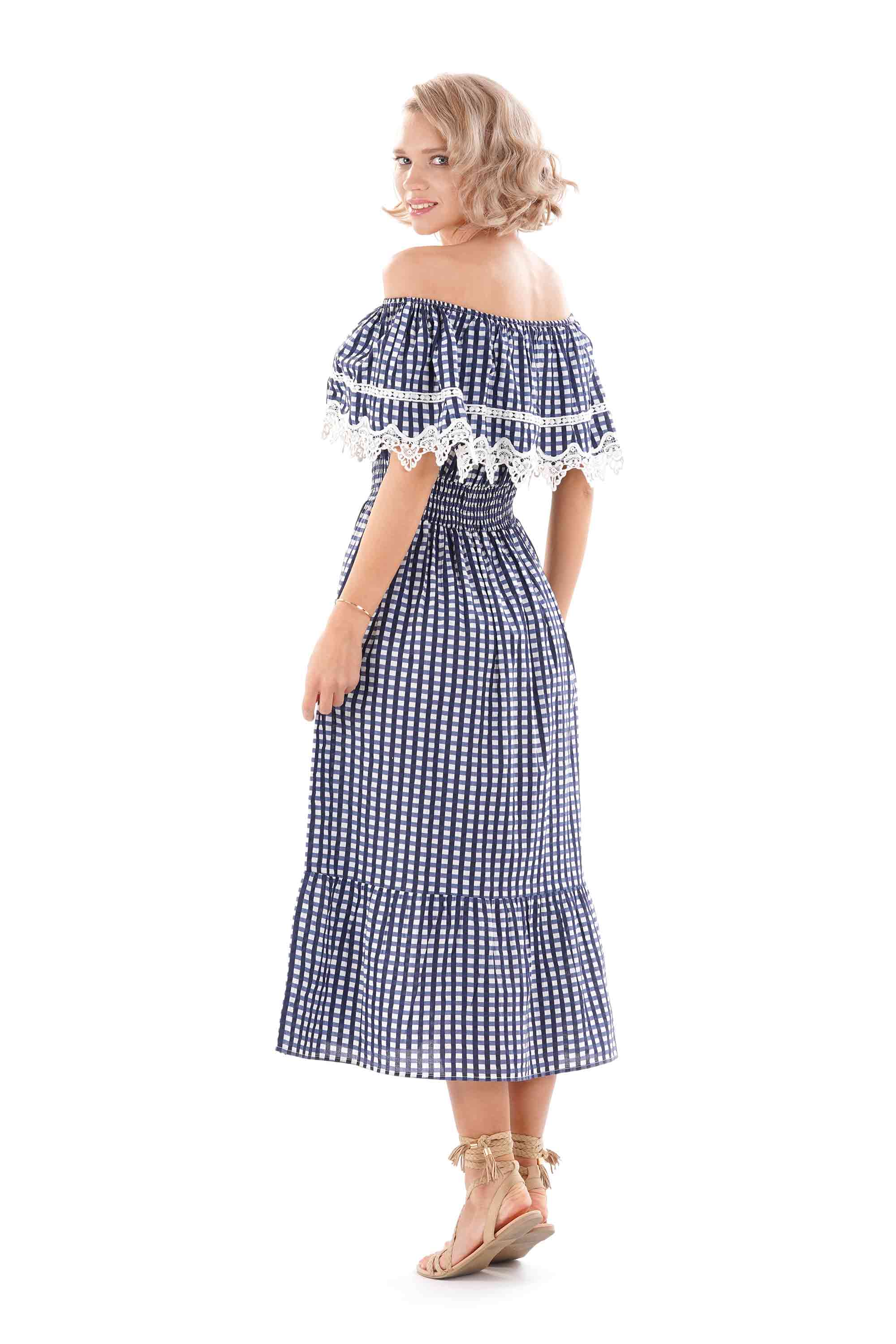 Abito Lungo Lidia: Eleganza e Raffinatezza