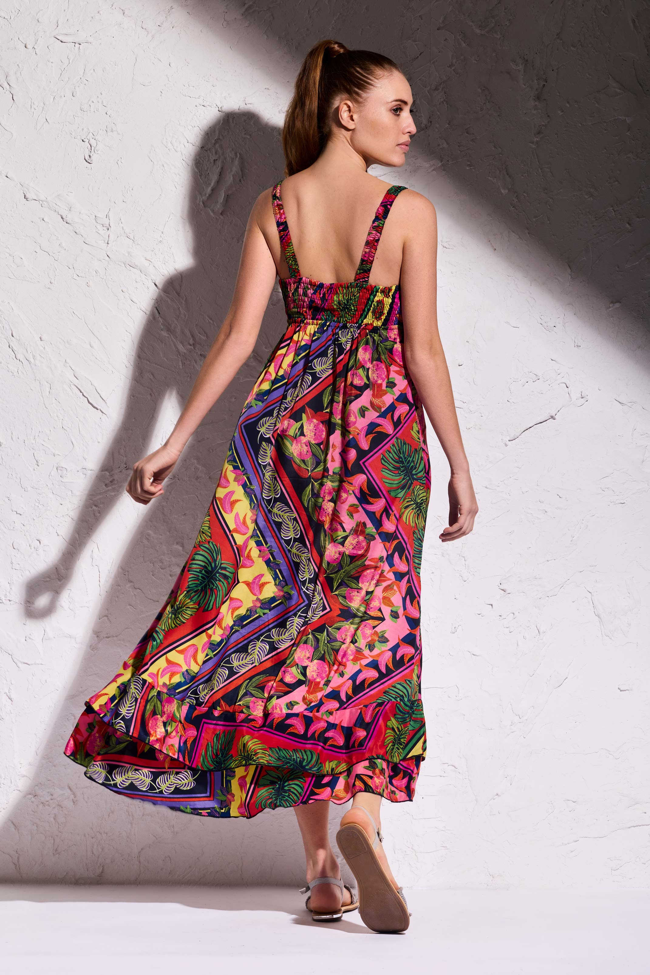 Abito Lungo Pop: Stampa Vivace e Coulisse