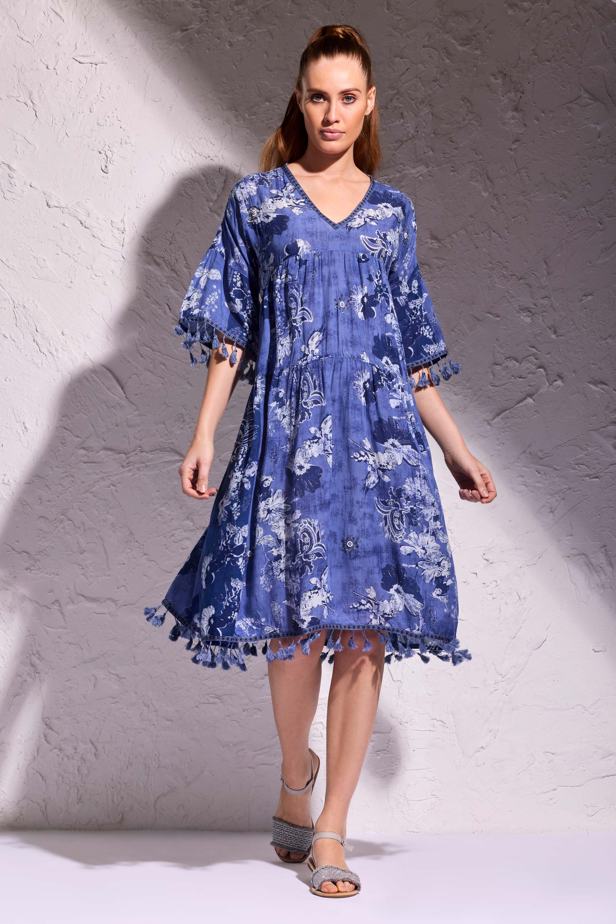 Caftano Toni Blu: Eleganza Estiva