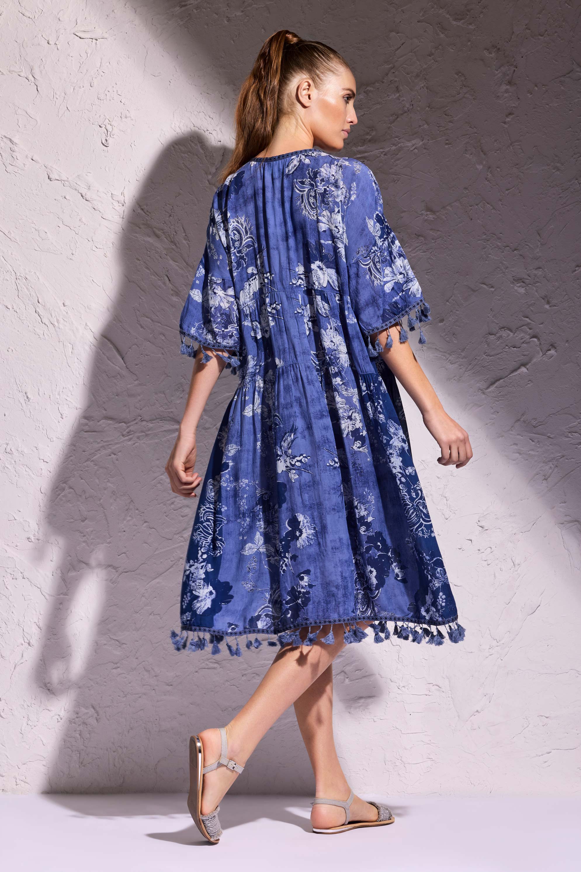 Caftano Toni Blu: Eleganza Estiva